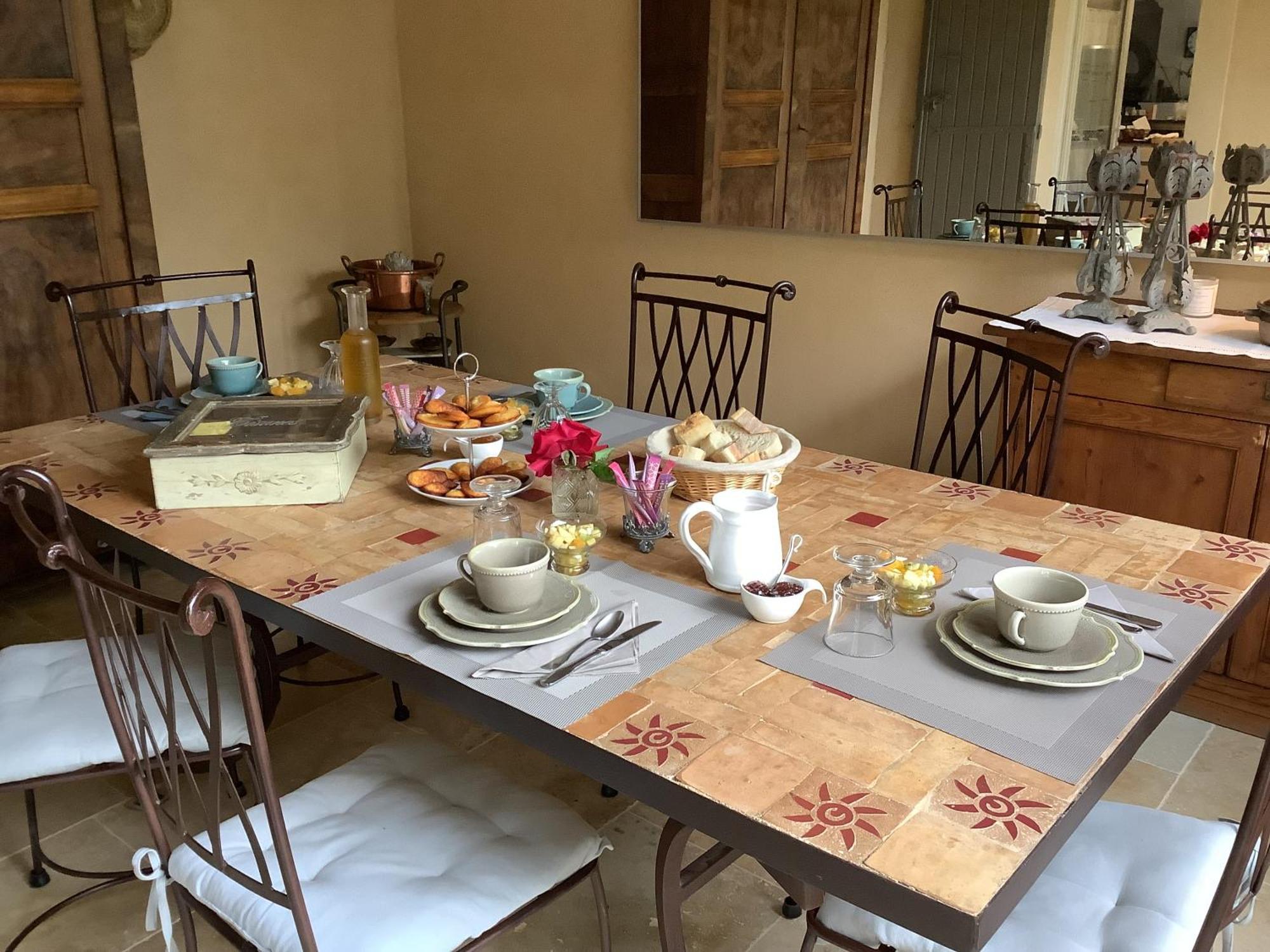 Jardin D'Antan Bed & Breakfast Ansouis Dış mekan fotoğraf